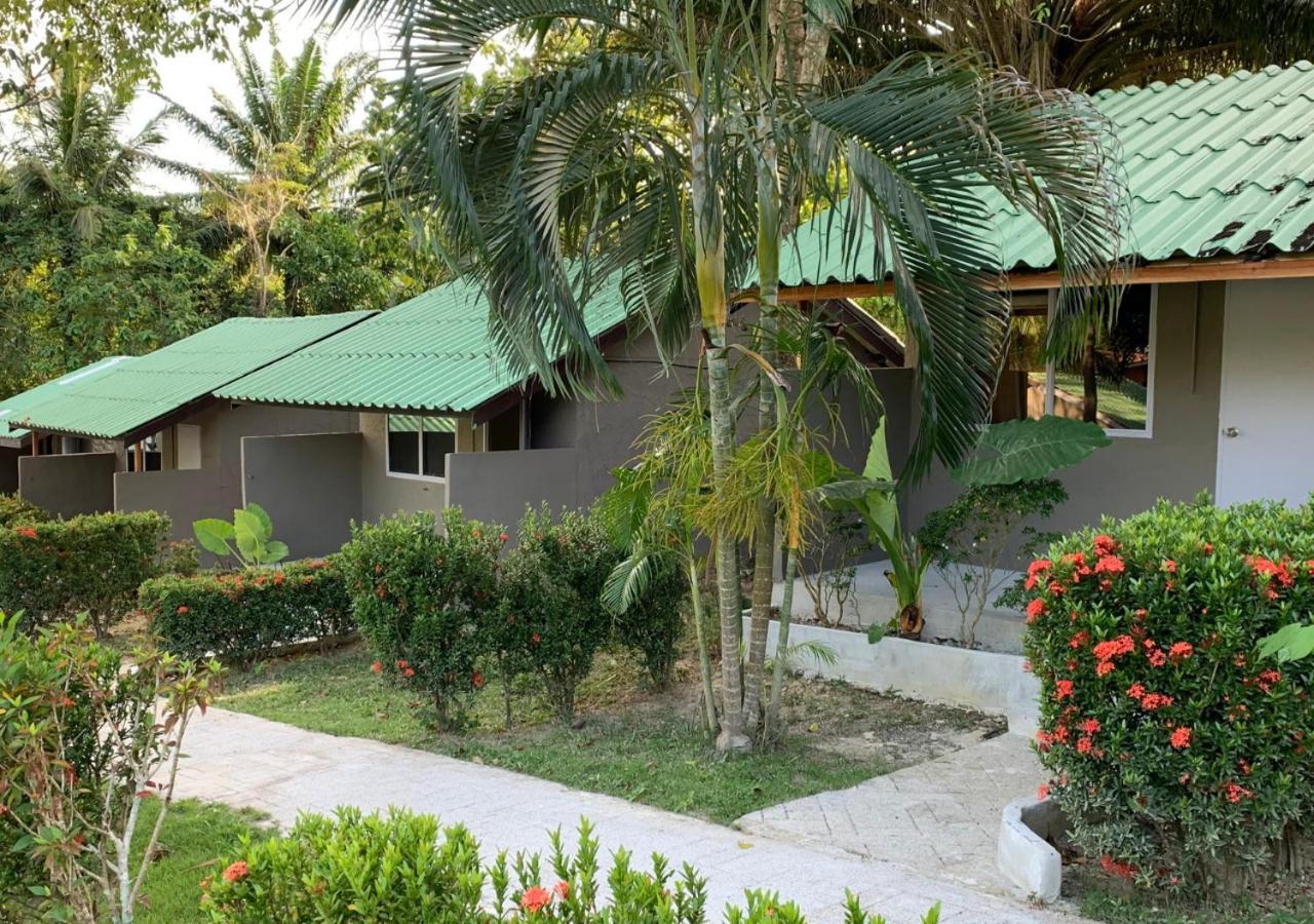 Siam Flora Resort เกาะลันตา ภายนอก รูปภาพ